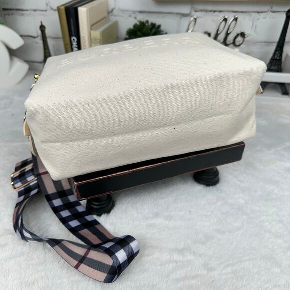 Burberry Cosmetic canvas pouch beauty line bag. Crossbody or shoulder bag! NEW! - Picture 7 of 12
